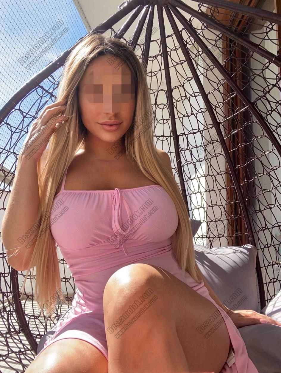 Vivien melytorkos francia profil kepes profil - melytorkosfrancia.hu Vivien - +36 70 656 1232 - melytorkos francia foto
