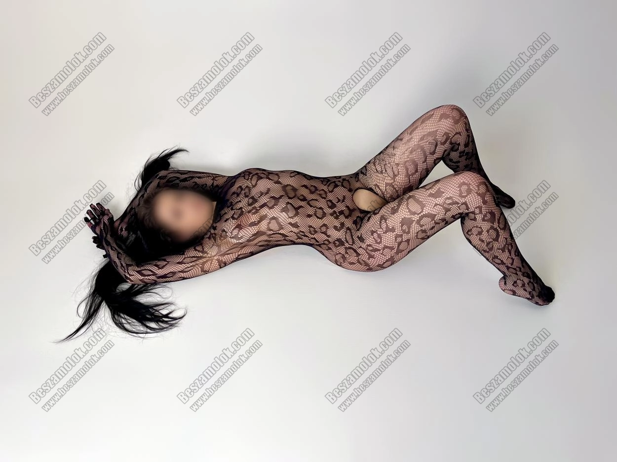 Zoé melytorkos francia profil kepes profil - melytorkosfrancia.hu Zoé - +36 30 662 7641 - melytorkos francia foto
